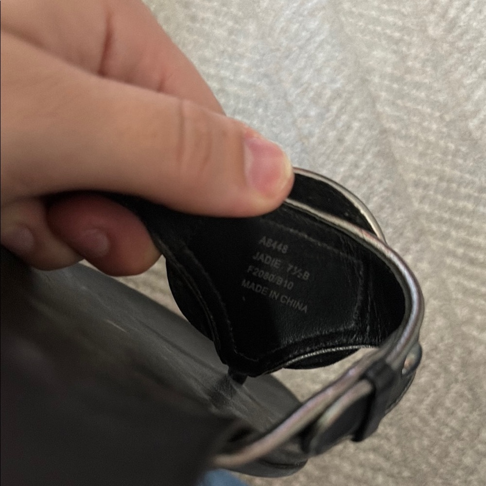 COACH Black Leather Toe-Ring Sandals with Logo Medallion - Picture 9 of 9